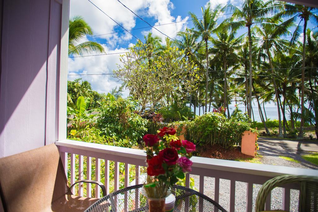 The Dolphin Cottage At Kehena Beach Экстерьер фото