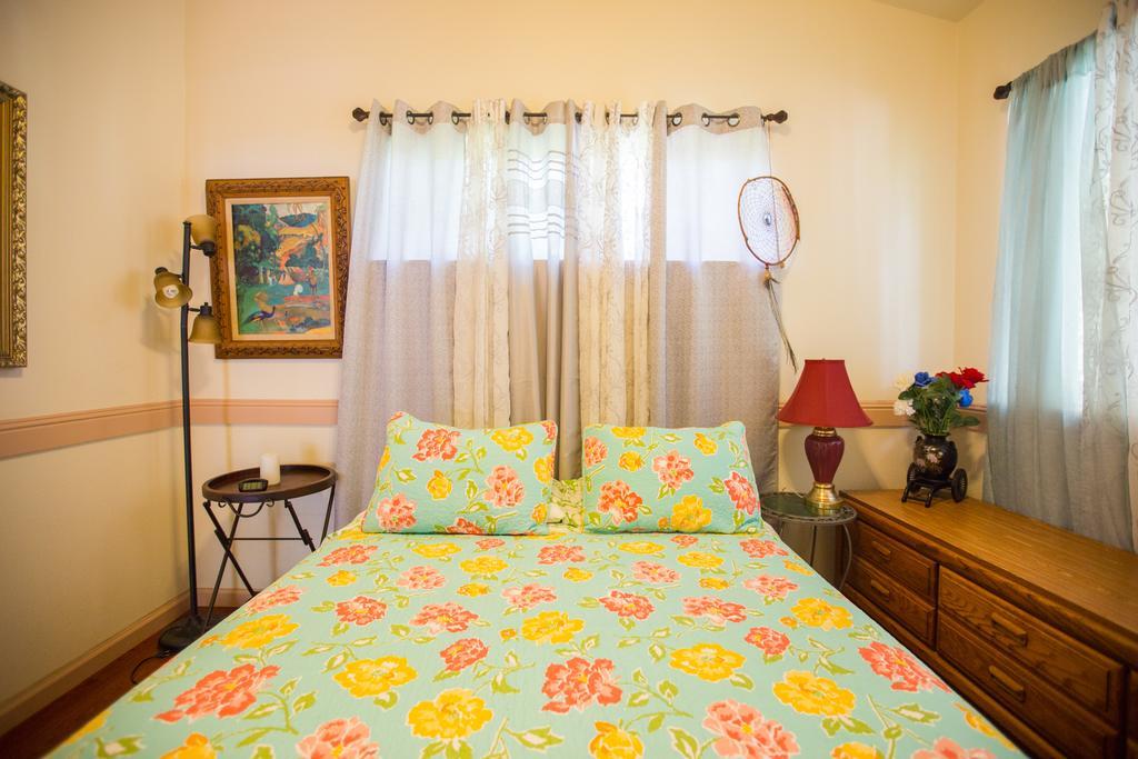The Dolphin Cottage At Kehena Beach Экстерьер фото