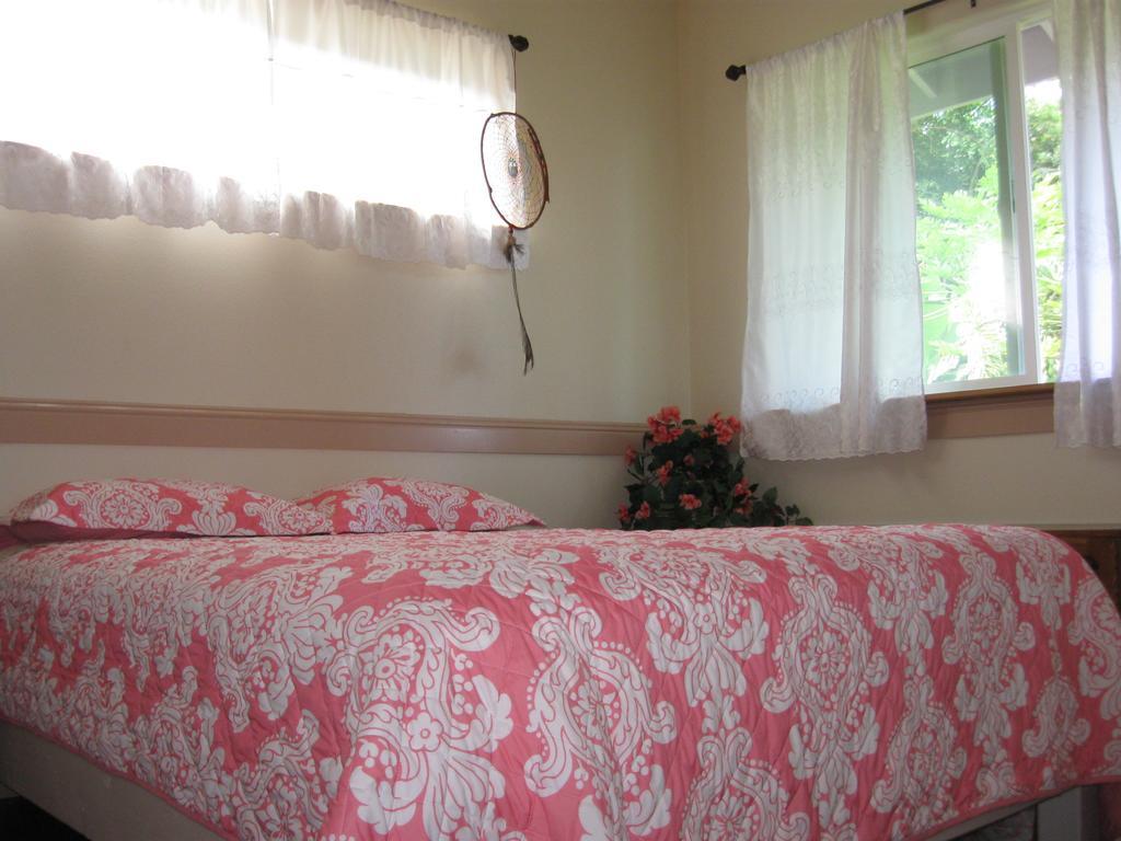 The Dolphin Cottage At Kehena Beach Номер фото